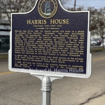 Dr. Richard Harris House historic marker (front)